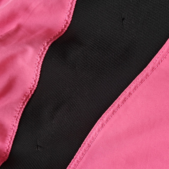 GUC Hot pink running shorts - Picture 3 of 5